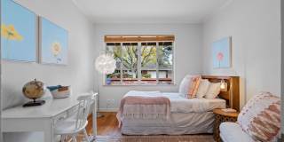 Iconic California Ranch Home by Architect Birge Clark in Leland Manor, Palo Alto Gallery 25