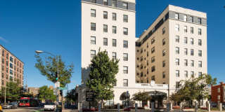 Columbia Uptown Apartments Gallery 11