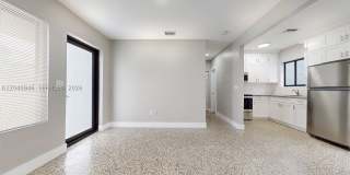 101 W 11th St Gallery 12