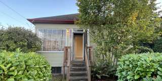 1903 Burwell St Gallery 1
