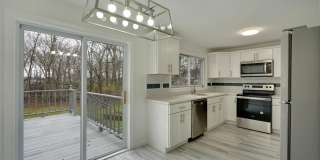 13 Swain Avenue Gallery 9