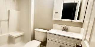 322 Ne 45th St Gallery 8