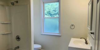 Updated 4BR house with garage! Gallery 18