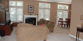 3 bedroom in LAKE JEANETTE Three Meadows neighborhood Gallery 1