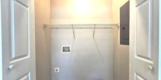 718 N Evelyn Place NW Gallery 9