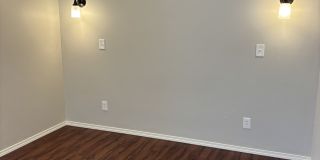 2075 Mary Drive Gallery 16