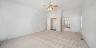 Gorgeous Rancher Located in University Bluffs Gallery 11