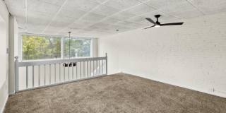 1956 Senate Street Gallery 12
