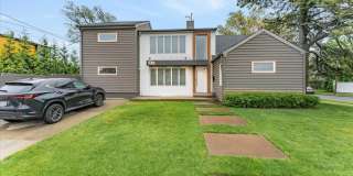 536 Oxford Road Gallery 1