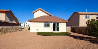 Delightful 2-story home located on the Eastside! Gallery 24