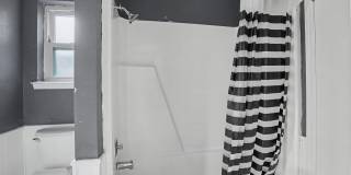 2112 Bentham Place Gallery 14