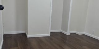 724 East Lawrence Street Gallery 3