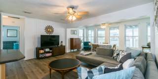 1632 STRAND Street Gallery 5