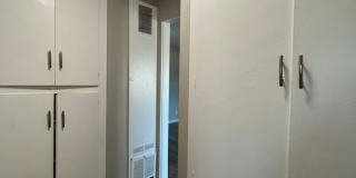 Tarzana Five Apartments Gallery 49