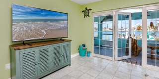 11215 3rd Street East Gallery 7