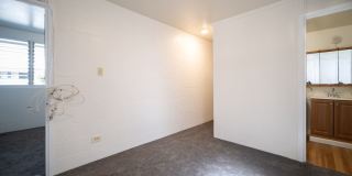 $2400 / 2 Bed / 1 Bath / 2 Parking IN KALIHI Gallery 4