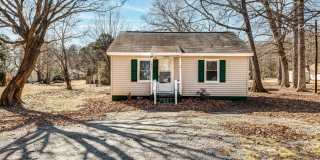 Charming 2-Bedroom, 1-Bath Home Gallery 1