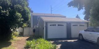 1720 Court St Ne Gallery 1