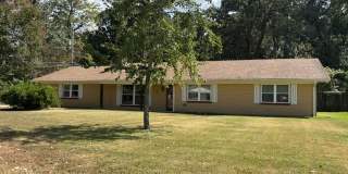 5703 Sleepy Hollow Avenue Gallery 1