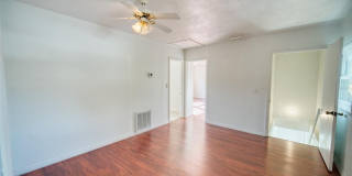 2317 HARRIS STREET Gallery 12