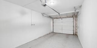 7 S CATALINA Street Gallery 31