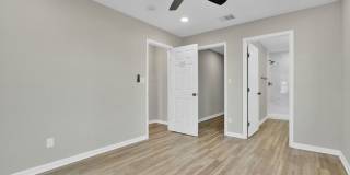 Updated Urban Retreat in the Heart of San Antonio Gallery 17