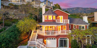 2570 Lillie Avenue Gallery 1