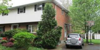 Gorgeous single family home in Needham available for rent NOW! Gallery 1