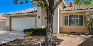 Single story home. NO HOA! Gallery 1