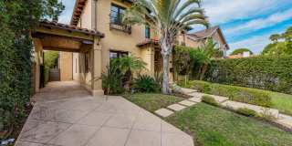 305 North Palm Drive Gallery 1