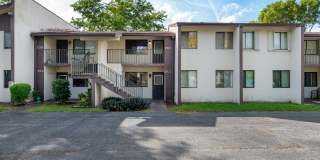 153 W Laurel Drive unit: 1003 Gallery 1