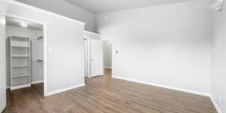 Renovated 6bed/3bath Close to Campus! Gallery 34