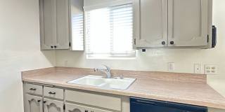 3636 Howard Gallery 12
