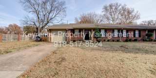 Beautiful 2bed/2bath Duplex!! Gallery 4