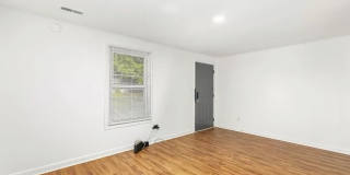 Easy access to I-85 Gallery 3