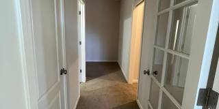 Beautiful Large Home in Wildhorse Gallery 13