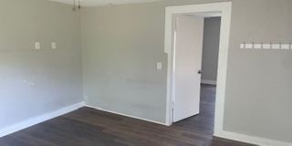 2 Bed/2 Bath Garage Apartment 2 Bed/2 Bath Garage Apartment Gallery 3