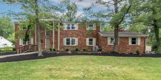 1800 LARK Lane Gallery 1