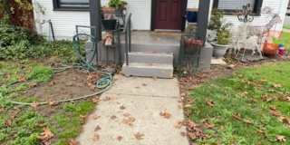 Peaceful Neighborhood Cottage Gallery 1