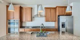 Beautiful Home in Windsor Gallery 5