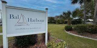 1008 APOLLO BEACH BOULEVARD Gallery 25