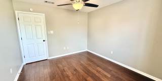 3 Bed, 2 Bath Home with Large Backyard in Fairmont Subdivision 3 Bed, 2 Bath Home with Large Backyard in Fairmont Subdivision Gallery 32