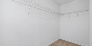 Beautiful 3-bed, 2.5 bath end unit townhome in Penley Place of Clover! Gallery 26