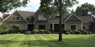 106 Greenfield Avenue Gallery 1