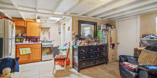 3204 Memphis Avenue Gallery 36