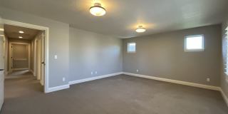 Elegant South Cooper Mountain Home with 4 Bedrooms, Bonus Room, Main-Level Suite & Designer Finishes Gallery 55