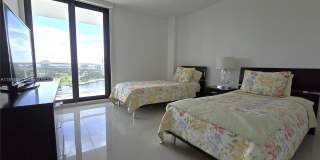 3731 N Country Club Dr Gallery 19