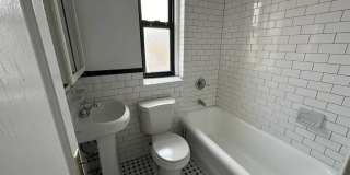 2095 Grand Concourse Gallery 4