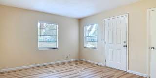 1590 Hilldale Road Gallery 3