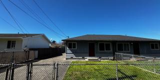 (1X) 3480-3482 D Street [PRM: Renee] Gallery 1